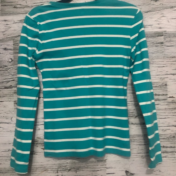 Tommy Hilfiger long sleeve 100% cotton tee - Picture 2 of 4